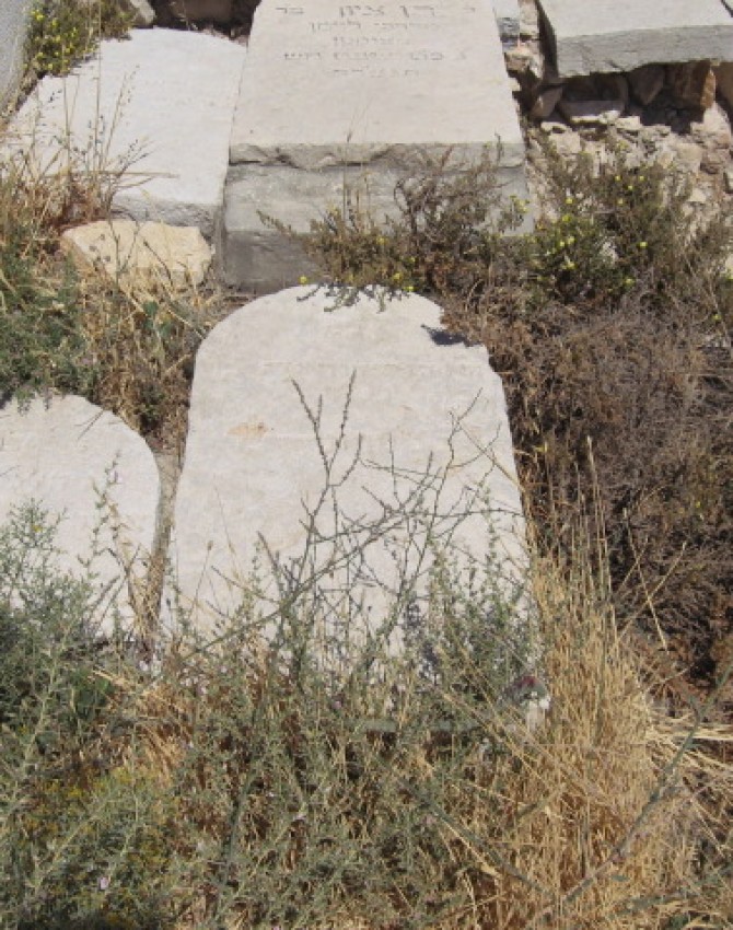 תמונת קבר יהודית